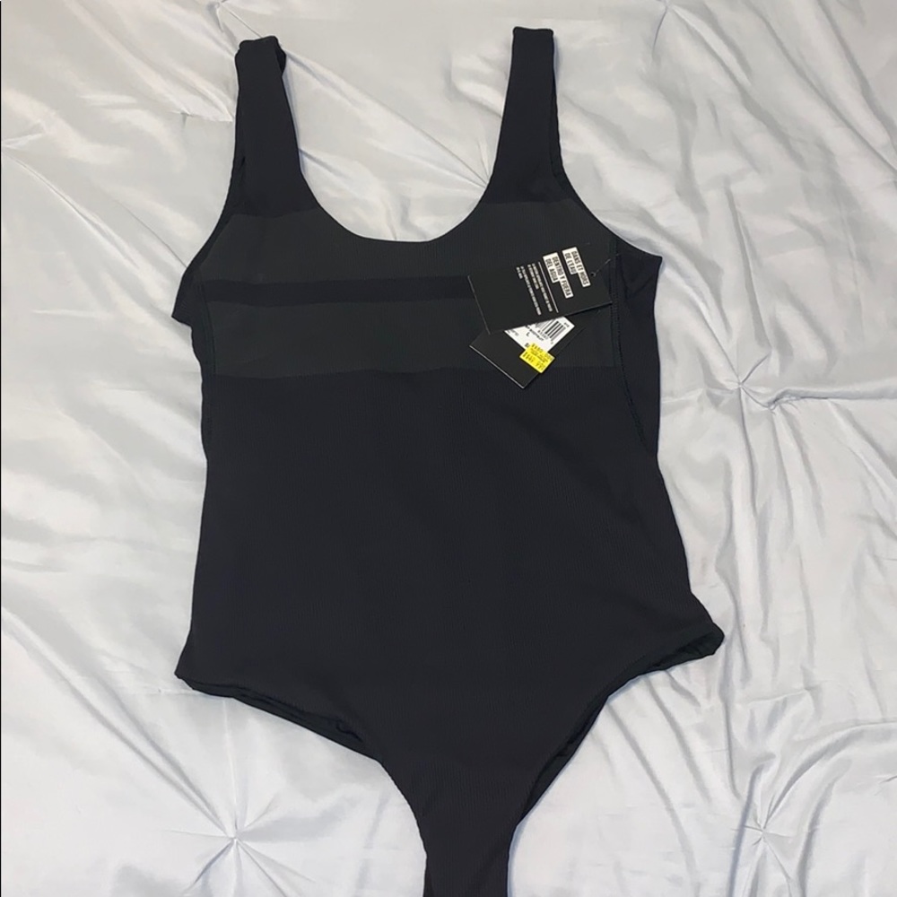 HURLEY ONE PIECE BODYSUIT🖤